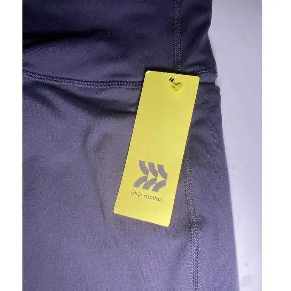 NWT - All in Motion Gray Cropped Yoga Pants - Women's Size M - Picture 9 of 11